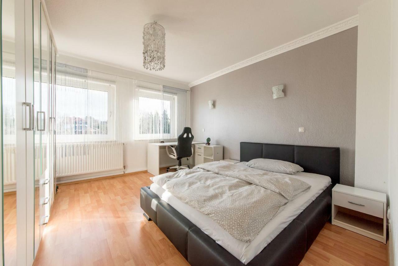 Private Apartment Ronnenberg Екстер'єр фото