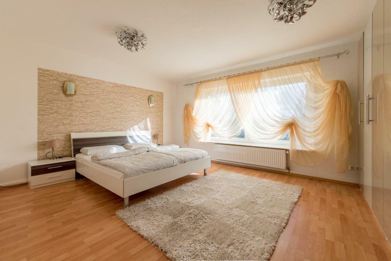 Private Apartment Ronnenberg Екстер'єр фото