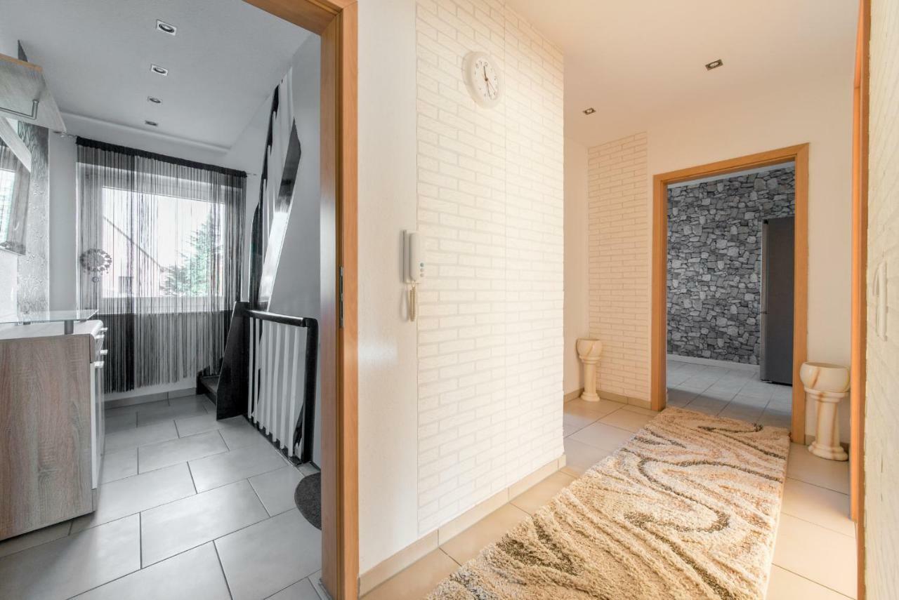 Private Apartment Ronnenberg Екстер'єр фото